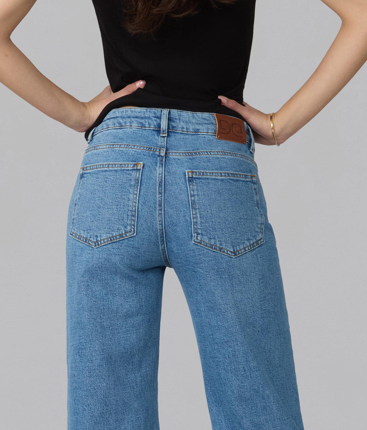 KNOX-SI Mid Rise Comfort Flare Jeans