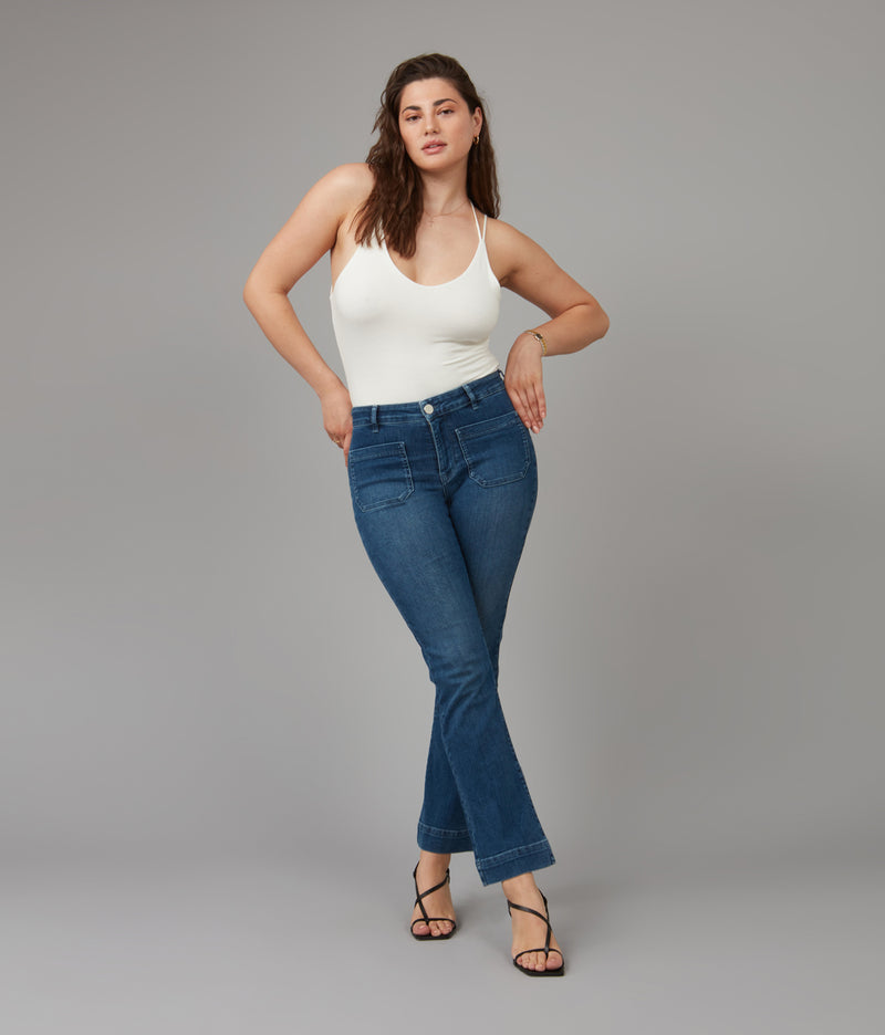 GENE-DIS Mid Rise Bootcut Jeans