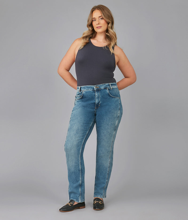 JASPER-DIS Mid Rise Straight Jeans