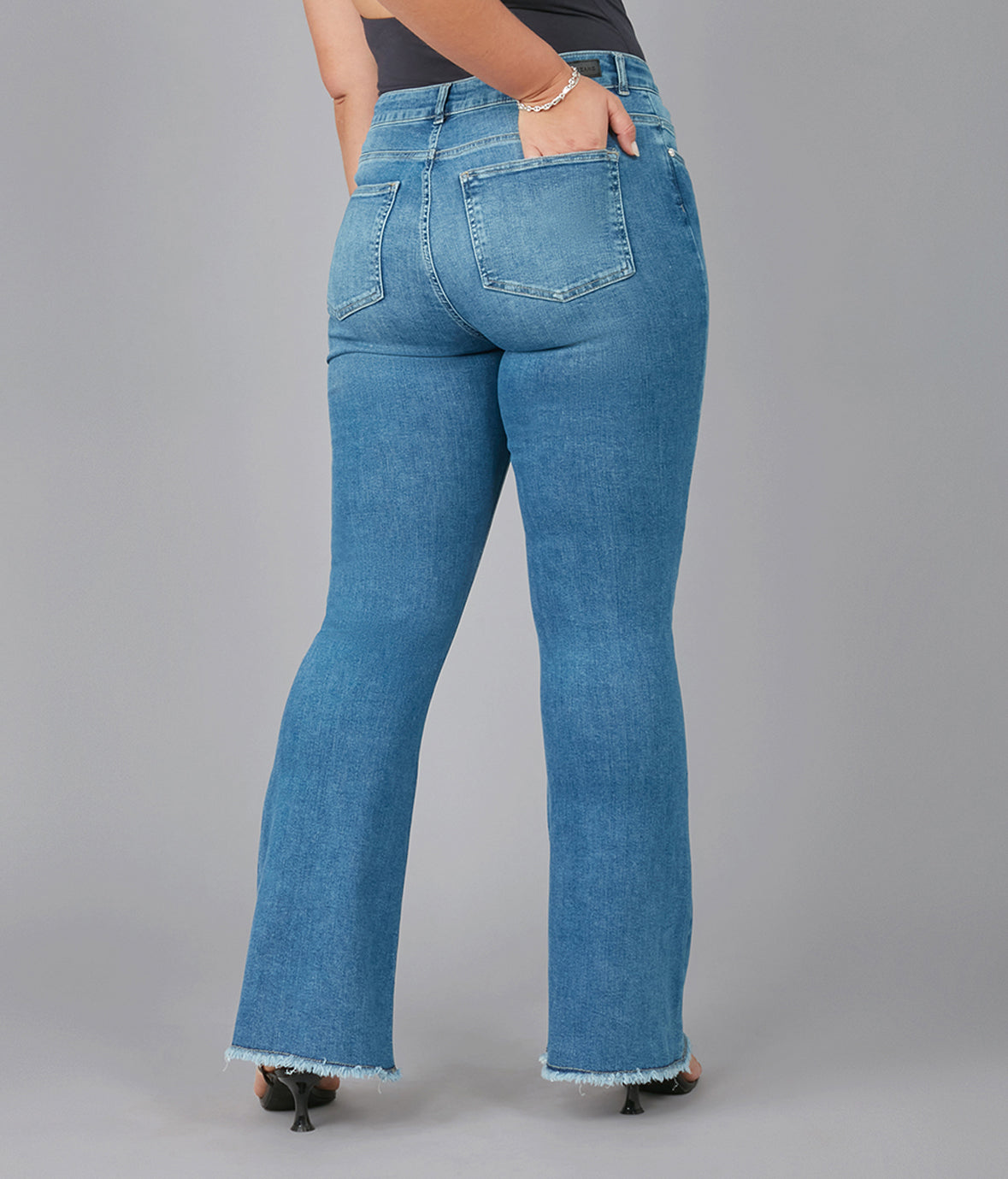 ALICE-MDL High Rise Flare Jeans 32" Inseam