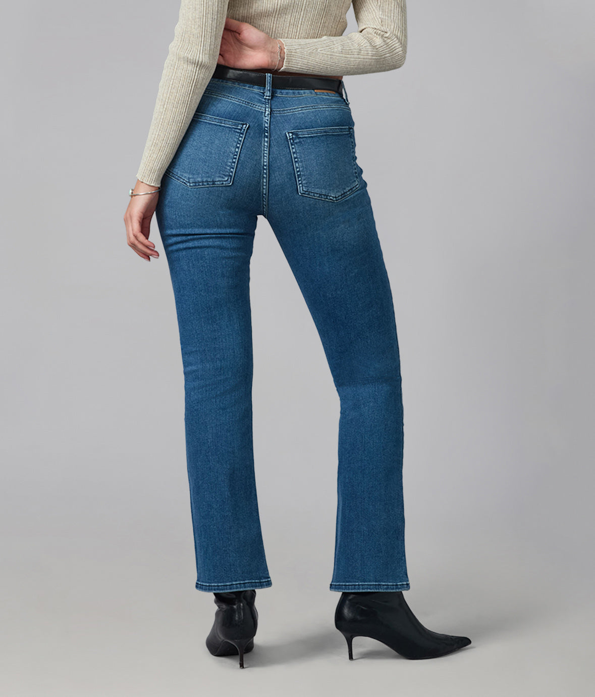 BILLIE-DIS2 High Rise Bootcut Jeans