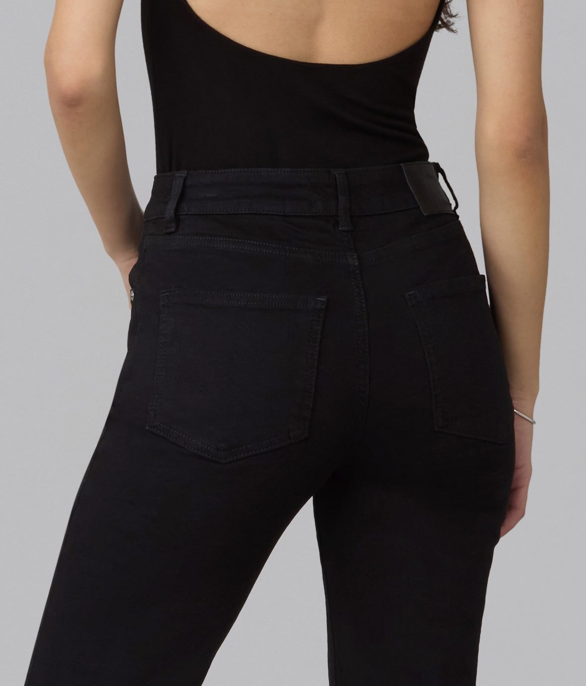 DENVER-BLK High Rise Straight Jeans