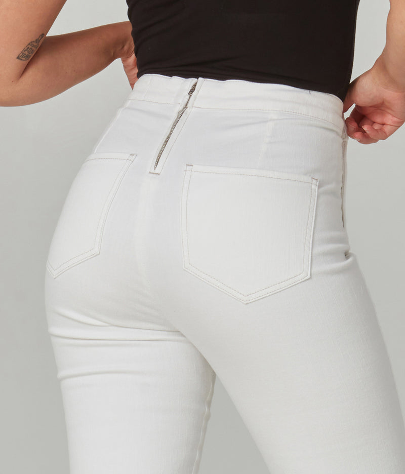 Stevie-WHT Ultra-High Rise Loose Jeans-32" Inseam